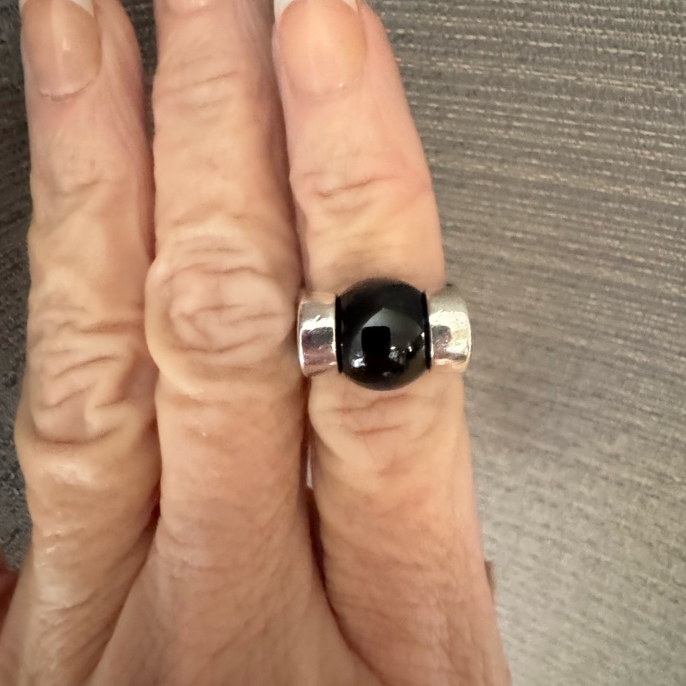 Sterling silver and black onyx ring